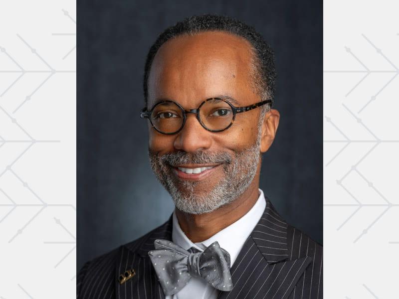 Reginald Robinson, 他是MedStar Washington Hospital Center的董事会认证心脏病专家，也是美国心脏协会东部州董事会的前任主席, is the AHA's 2024 Physician of the Year.